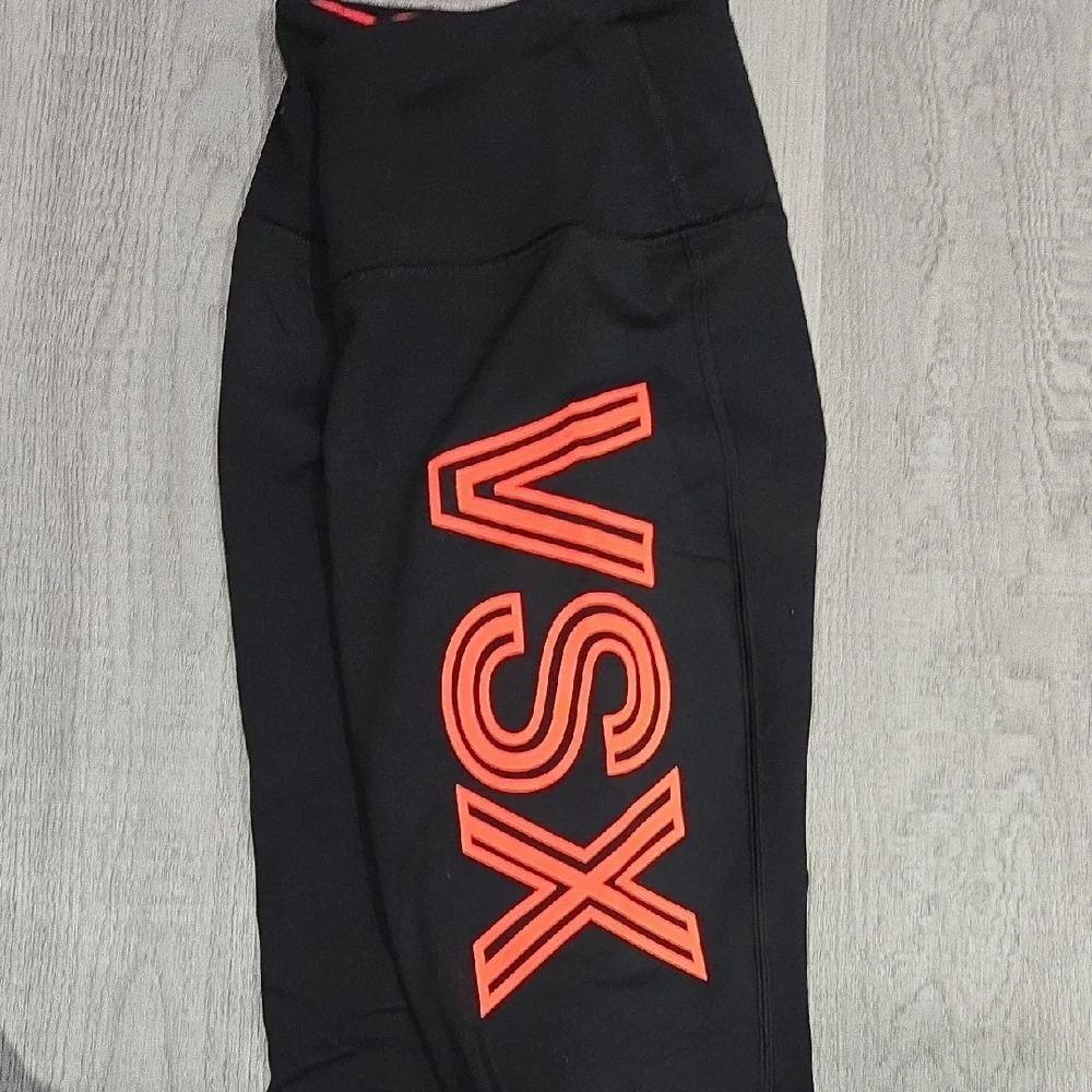 Victoria's secret sport Black Leggings with Bright Orange VSX Logo - Picture 2 of 7